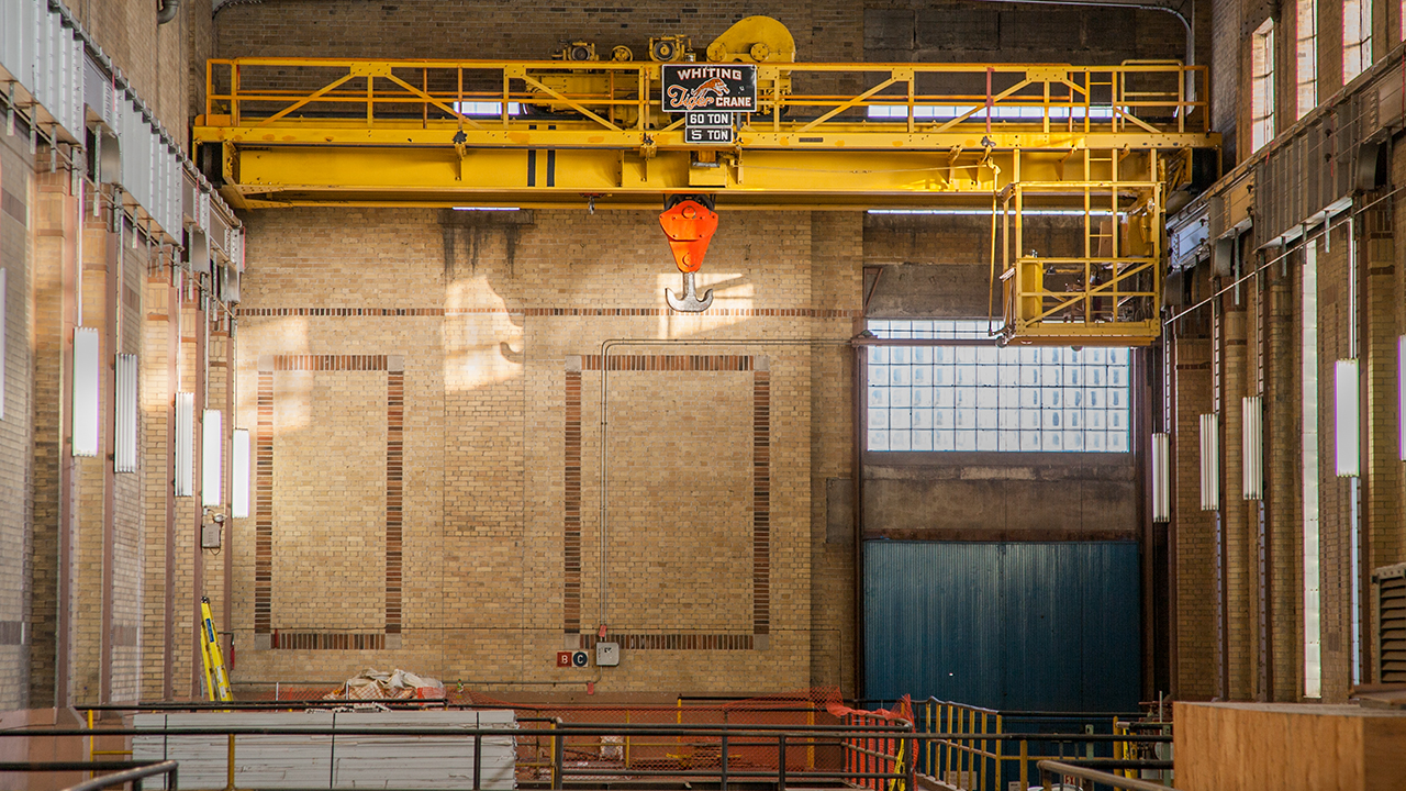 LP Crane